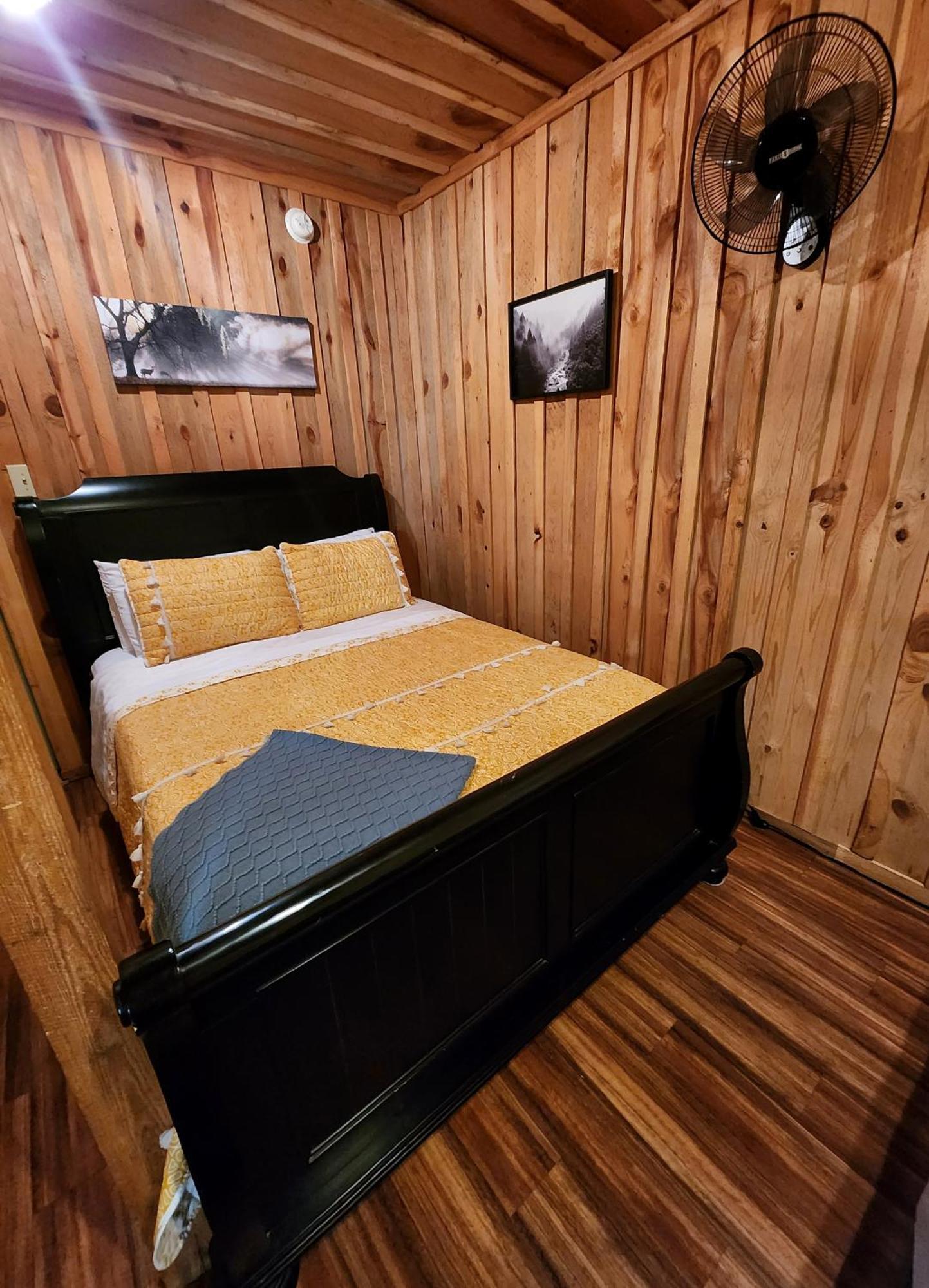 Unique Country Cabin Meets Farmhouse Modern!!! Mena Екстериор снимка