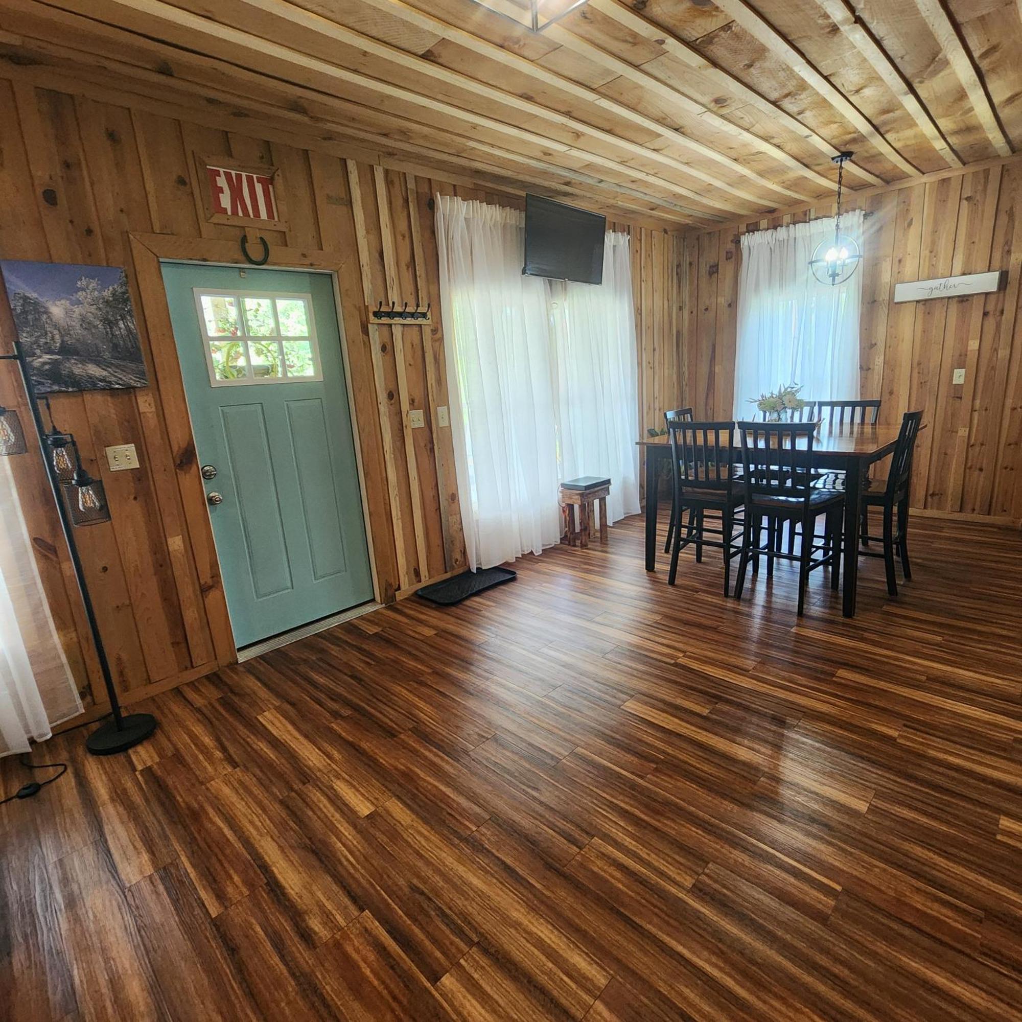 Unique Country Cabin Meets Farmhouse Modern!!! Mena Екстериор снимка